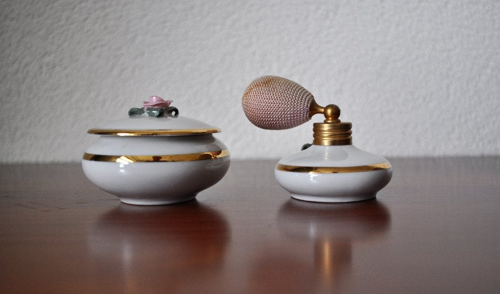 Vintage Set Kaptafel Doosje Parfumverstuiver, Ophalen of Verzenden, Gebruikt, Overige typen