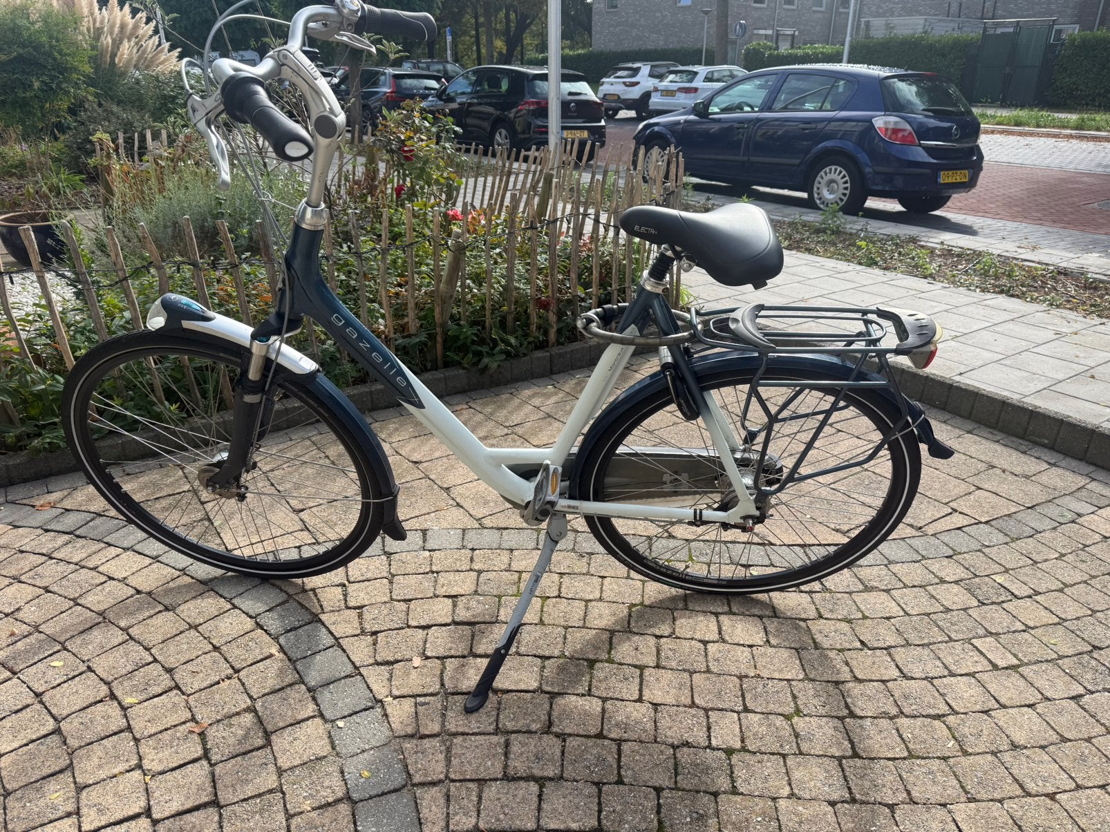 Te koop Gazelle Montreux Limited 28 inch damesfiets, Ophalen, Gebruikt, (Extra) lage instap, 56 cm of meer