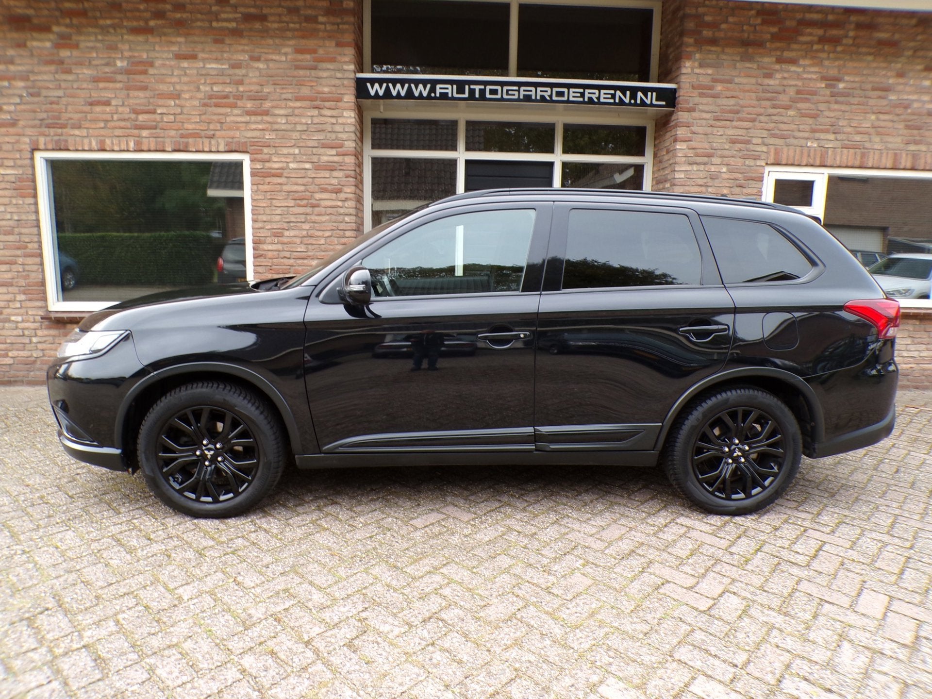 Mitsubishi Outlander 2.0 Instyle Automaat / Navi /Schuifdak, Auto's, Stof, 4 cilinders, 150 pk, 1435 kg