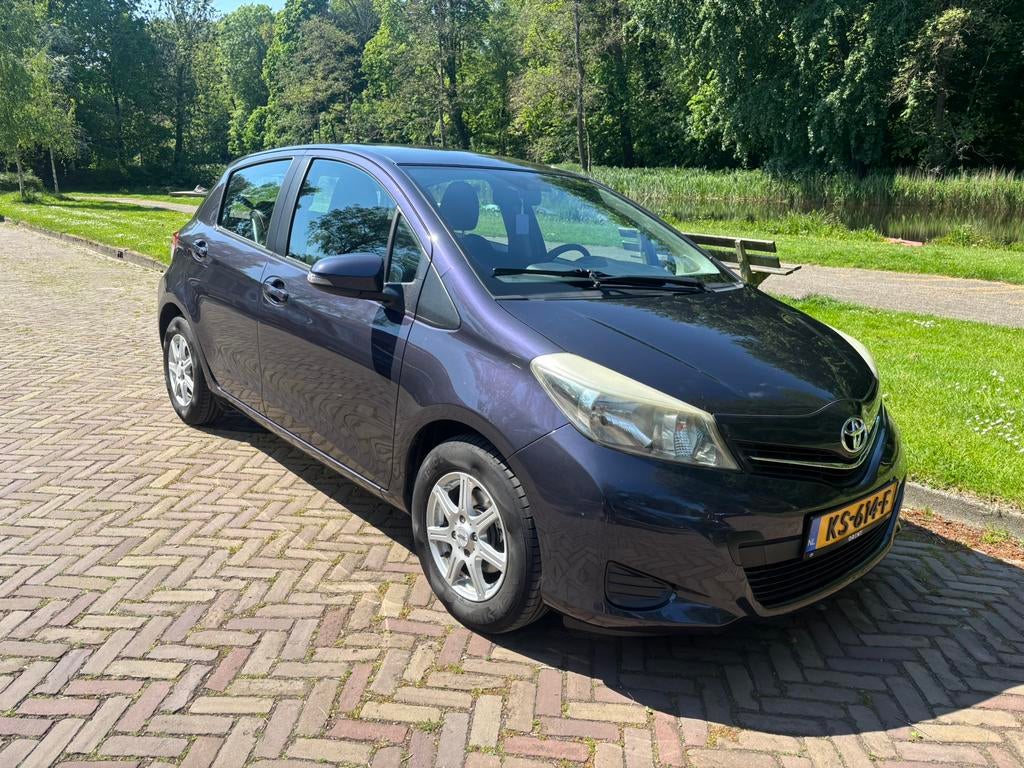 Toyota Yaris 1.3 16V Vvt-i 5DR 2012, Auto's, Toyota, Particulier, Yaris, ABS, Achteruitrijcamera, Airbags, Airconditioning, Boordcomputer