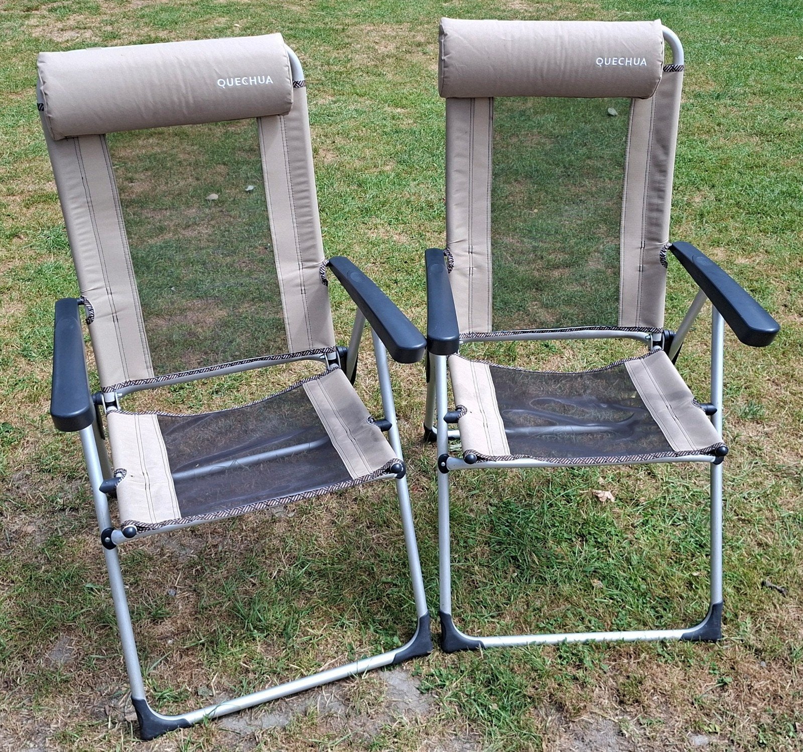 2 stuks Quechua kampeer stoelen, Caravans en Kamperen, Ophalen, Gebruikt, Campingstoel