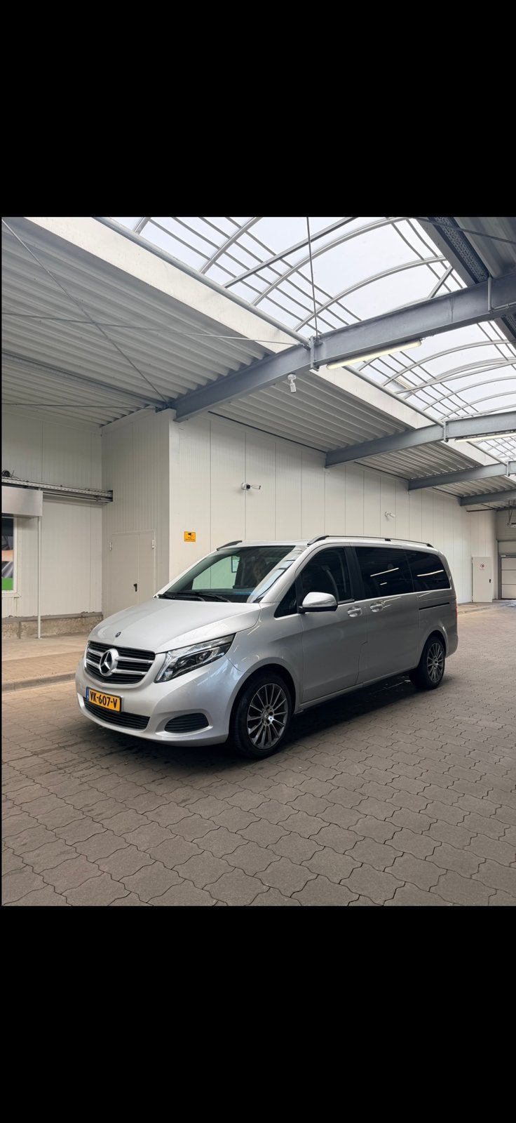 Mercedes v klasse 220 marge handgeschakeld goedkoopste!!, Auto's, Bestelauto's, 136 pk, Zwart, Bedrijf, 2143 cc