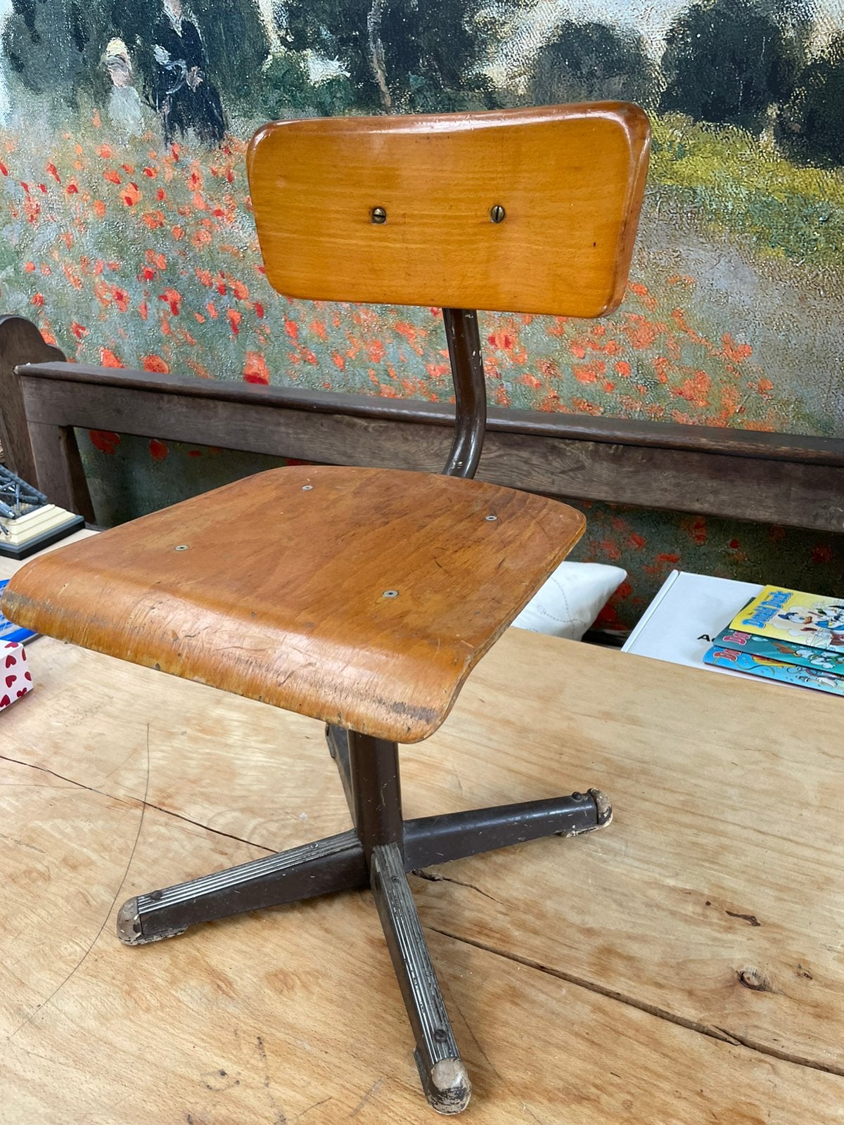 Vintage, broccante, retro kleuterstoeltje, Ophalen