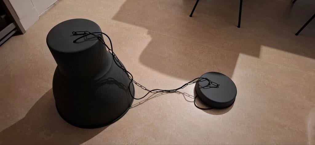 Ikea Hektar hanglamp, Huis en Inrichting, Lampen | Lampenkappen, Ophalen, Gebruikt, 25 tot 50 cm, Zwart