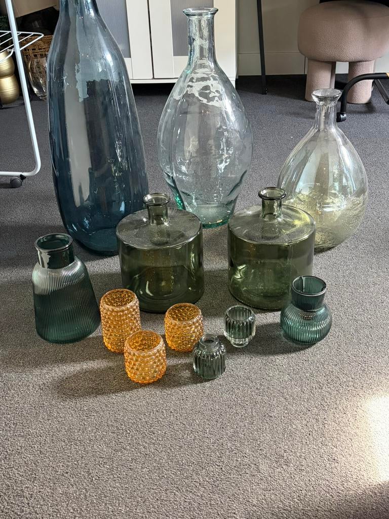 Gratis aantal glazen sier vazen., Antiek en Kunst, Ophalen of Verzenden