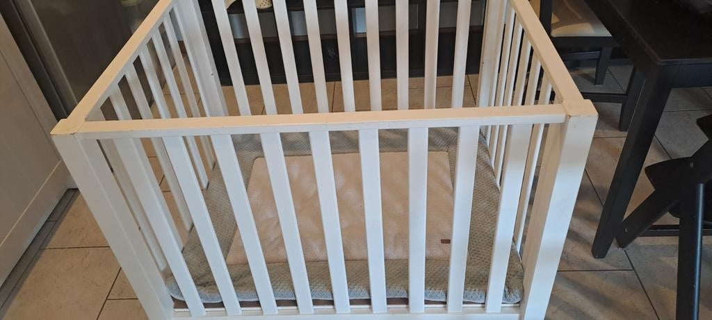 Witte bobita box incl kleed, Kinderen en Baby's, Boxen, Ophalen of Verzenden, Gebruikt, Boxkleed
