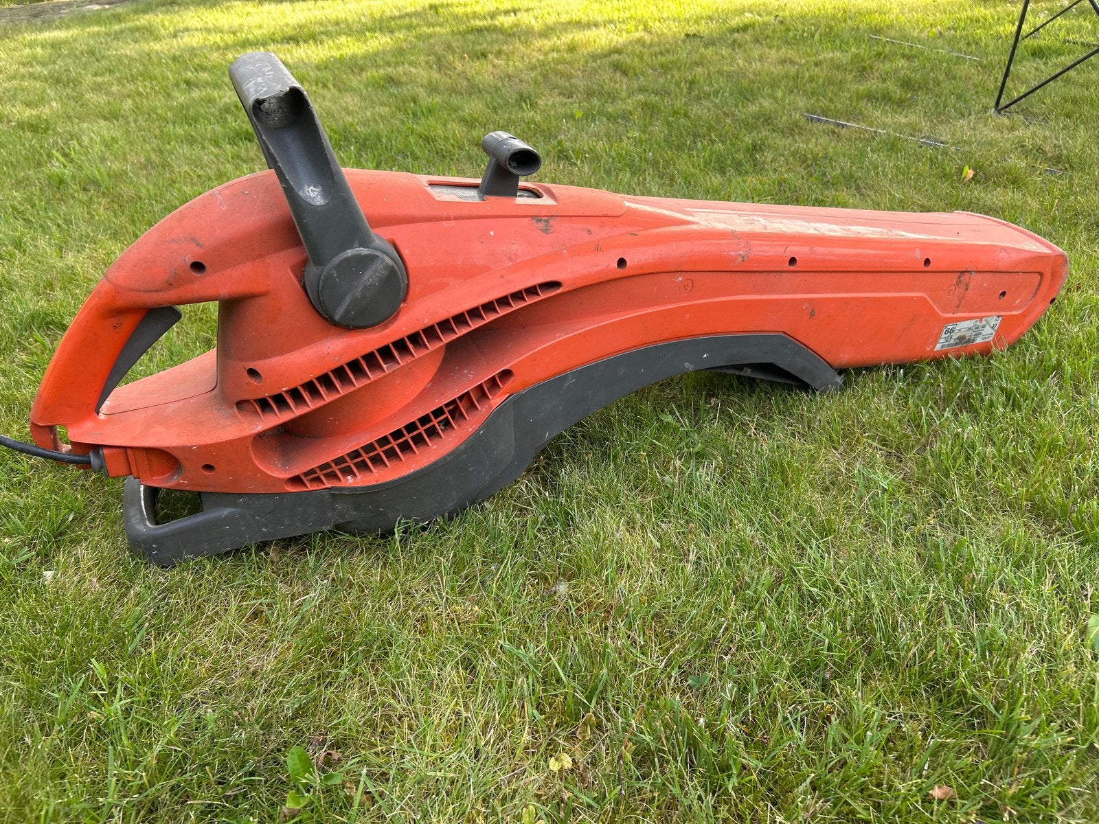 Flymo Gardenvac 2200 Turbo Bladblazer/Bladzuiger, Gebruikt, Met zuigfunctie, Handgedragen, Ophalen of Verzenden