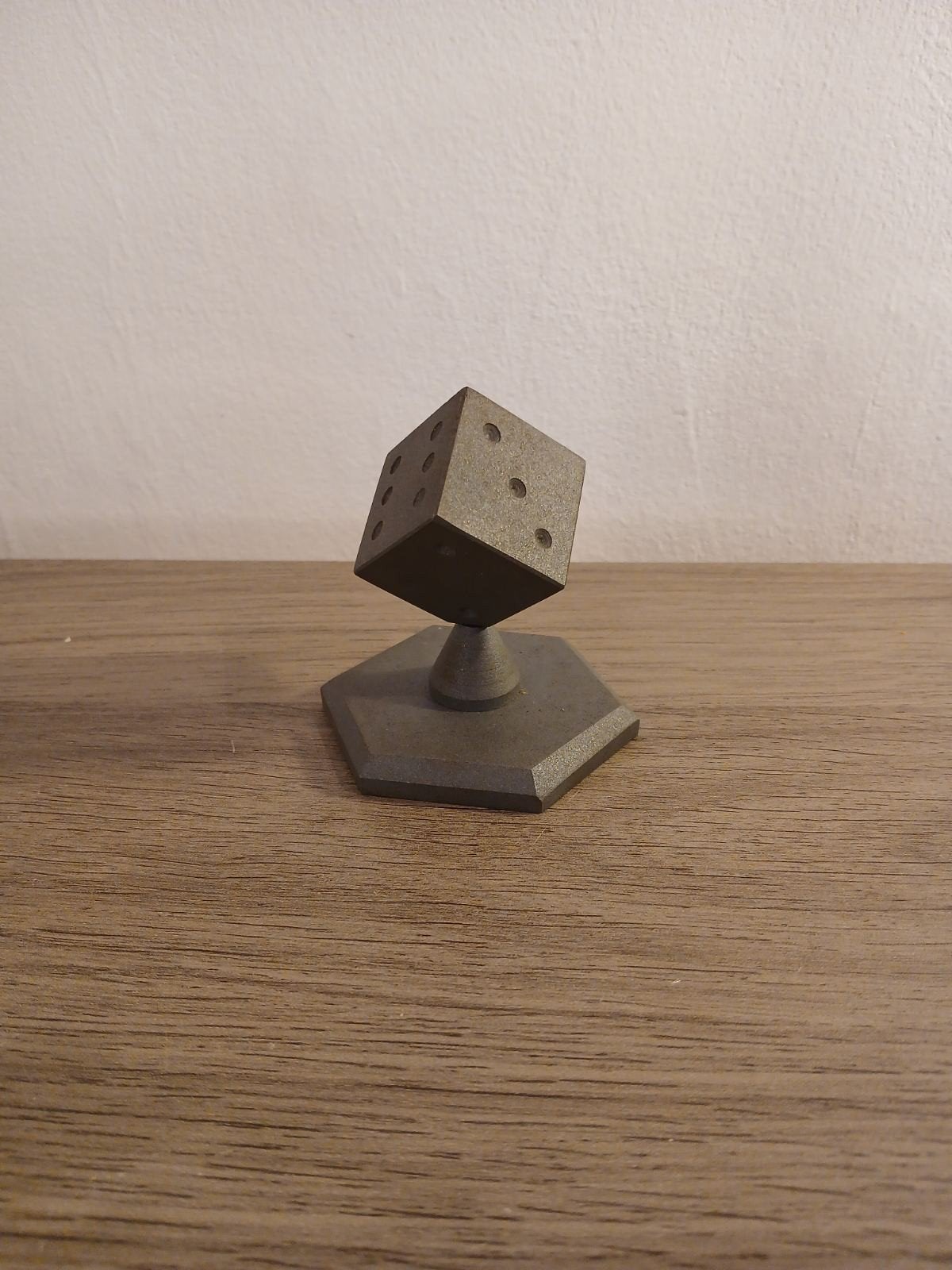 Decoratieve dobbelsteen op standaard, Ophalen of Verzenden