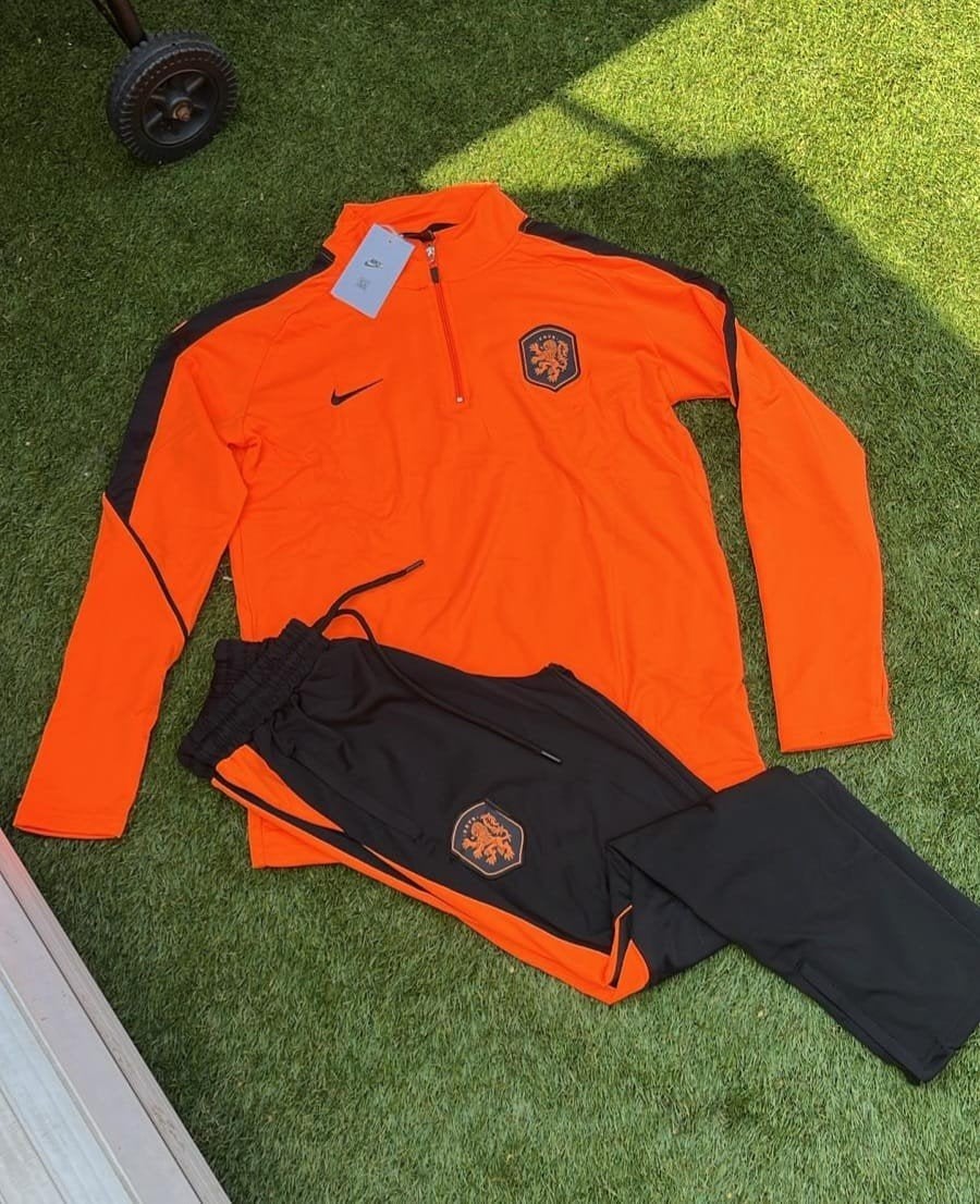 nederlands elftal trainingspak xxl, Sport en Fitness, Groter dan maat XL, Ophalen of Verzenden, Nieuw, Trainingspak