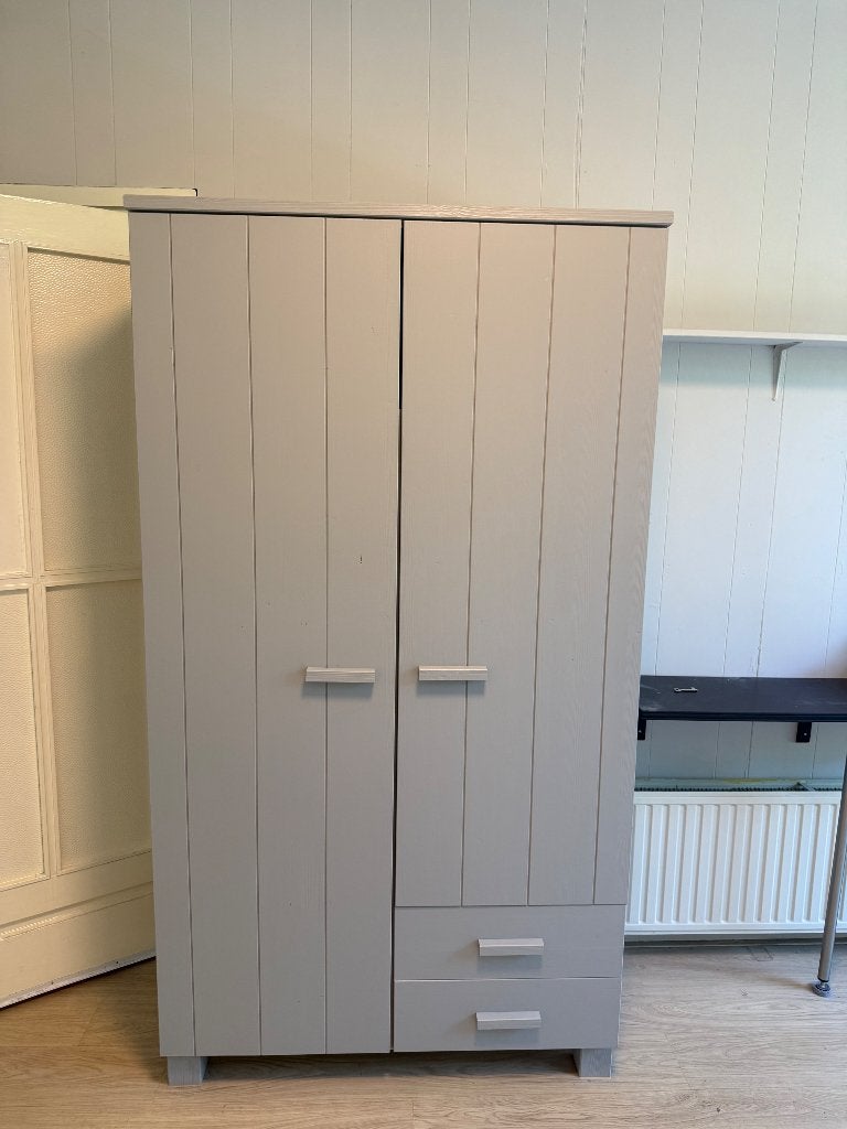 Grijze kledingkast Karwei 202x111x55 cm, 100 tot 150 cm, Nieuw, 150 tot 200 cm, 50 tot 75 cm