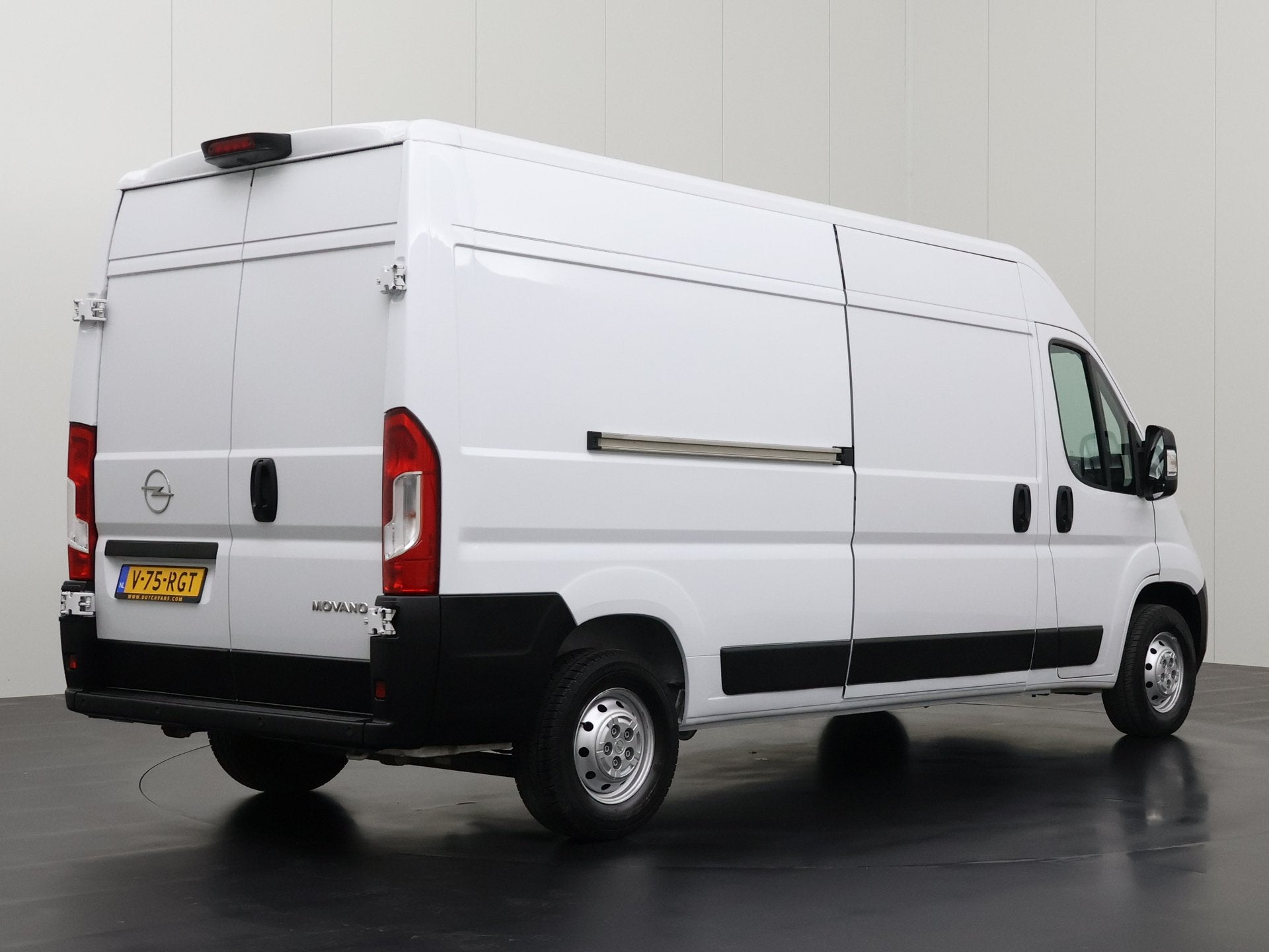 Opel Movano 140PK L3H2 | Navigatie | Camera | Multimedia | A, Voorwielaandrijving, Stof, Gebruikt, 4 cilinders