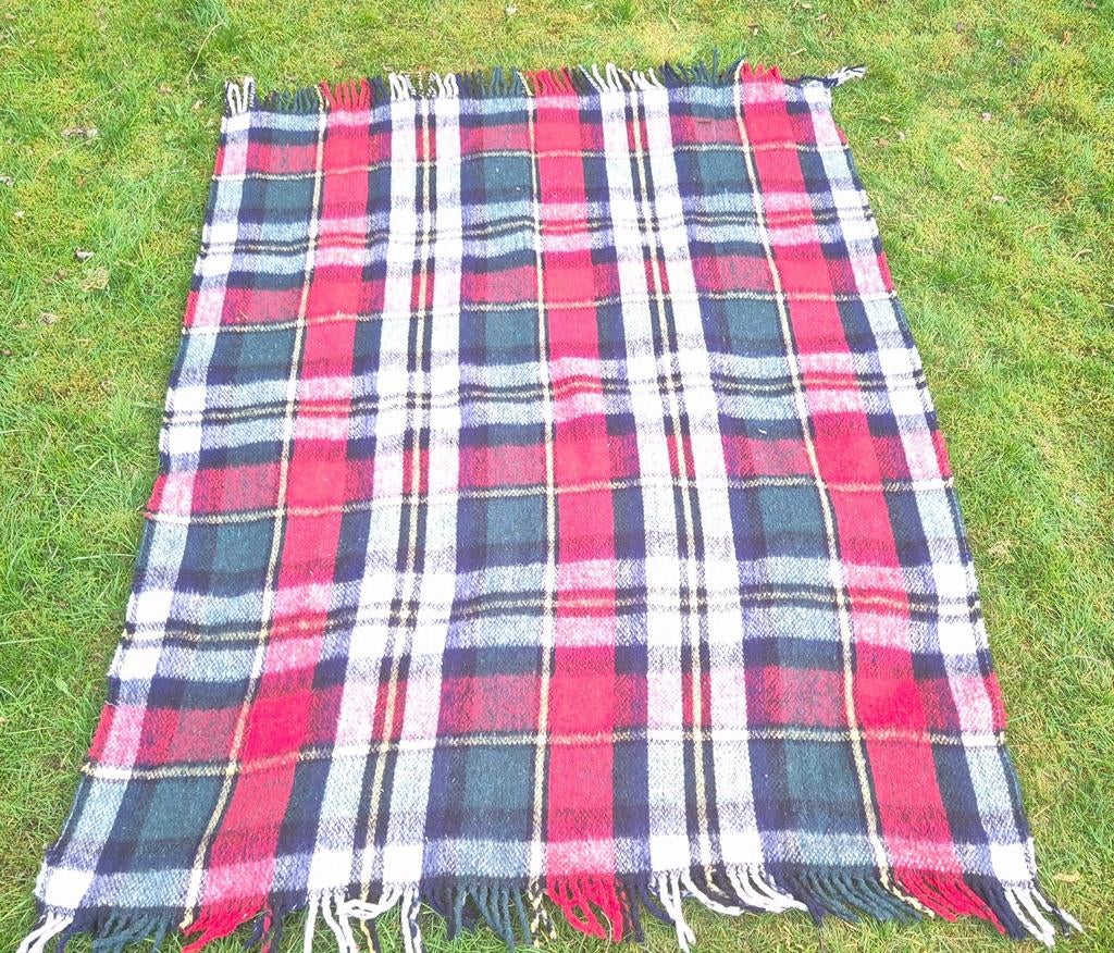 Wollen deken, Huis en Inrichting, Woonaccessoires | Plaids en Woondekens, Ophalen of Verzenden, Zo goed als nieuw