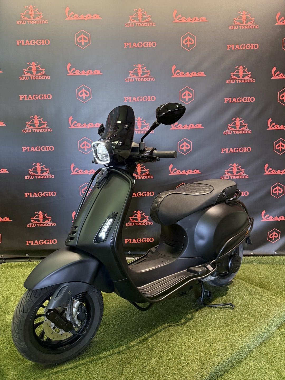Vespa Sprint 2020 Snor/Brom! Mat Zwart / RS Zadel / Garantie, Fietsen en Brommers, -, -, Ophalen of Verzenden, -