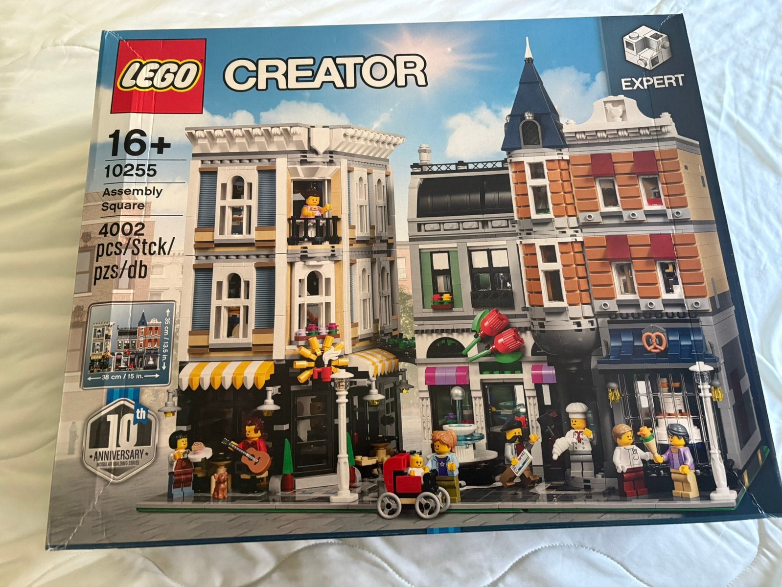 Lego 10255 Assembly Square NIEUW, Kinderen en Baby's, Speelgoed | Duplo en Lego, Lego, Nieuw, Ophalen of Verzenden, Complete set