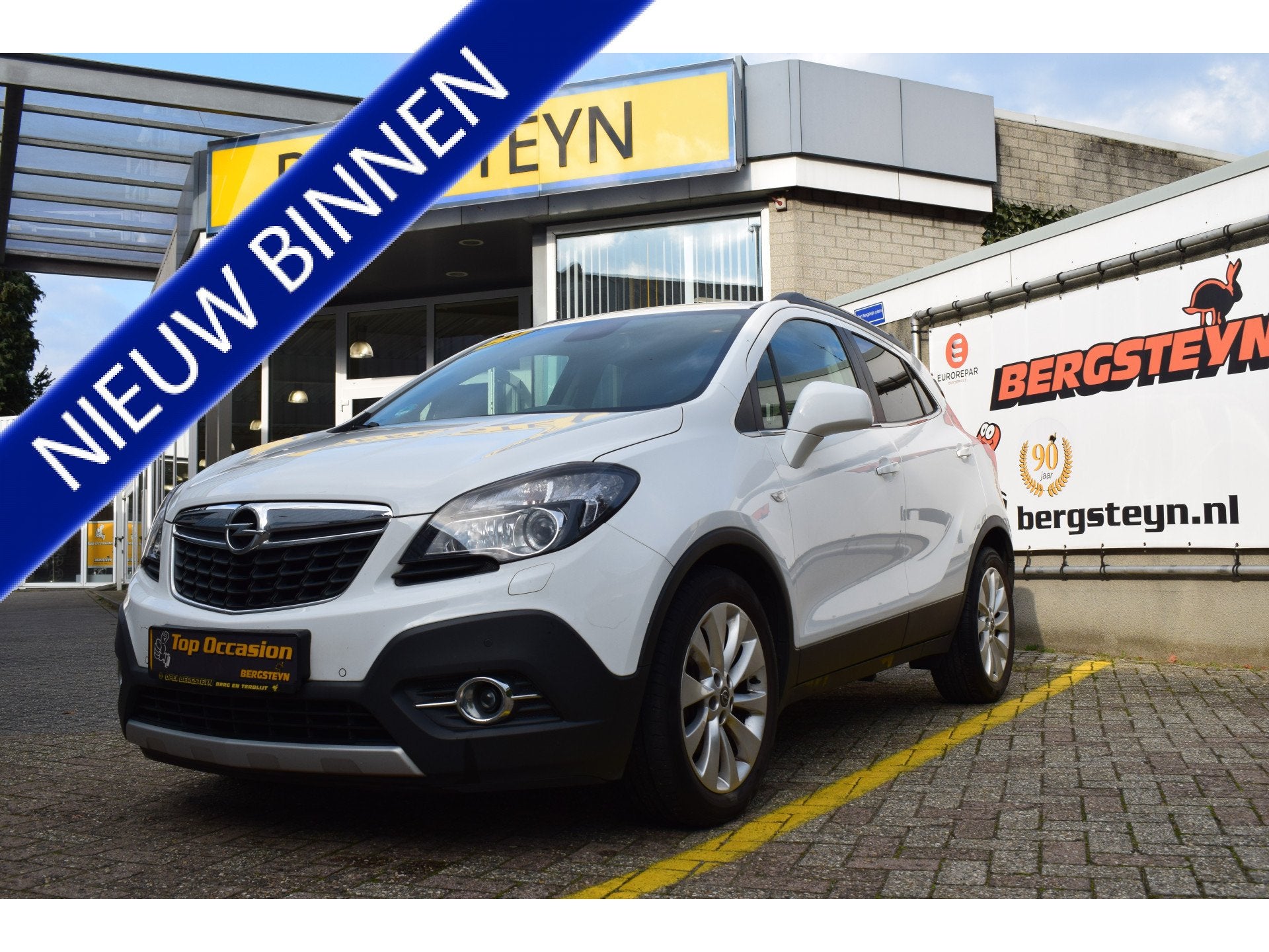 Opel Mokka 1.4 T Cosmo (bj 2015, automaat), Auto's, Gebruikt, Euro 6, Leder en Stof, Wit