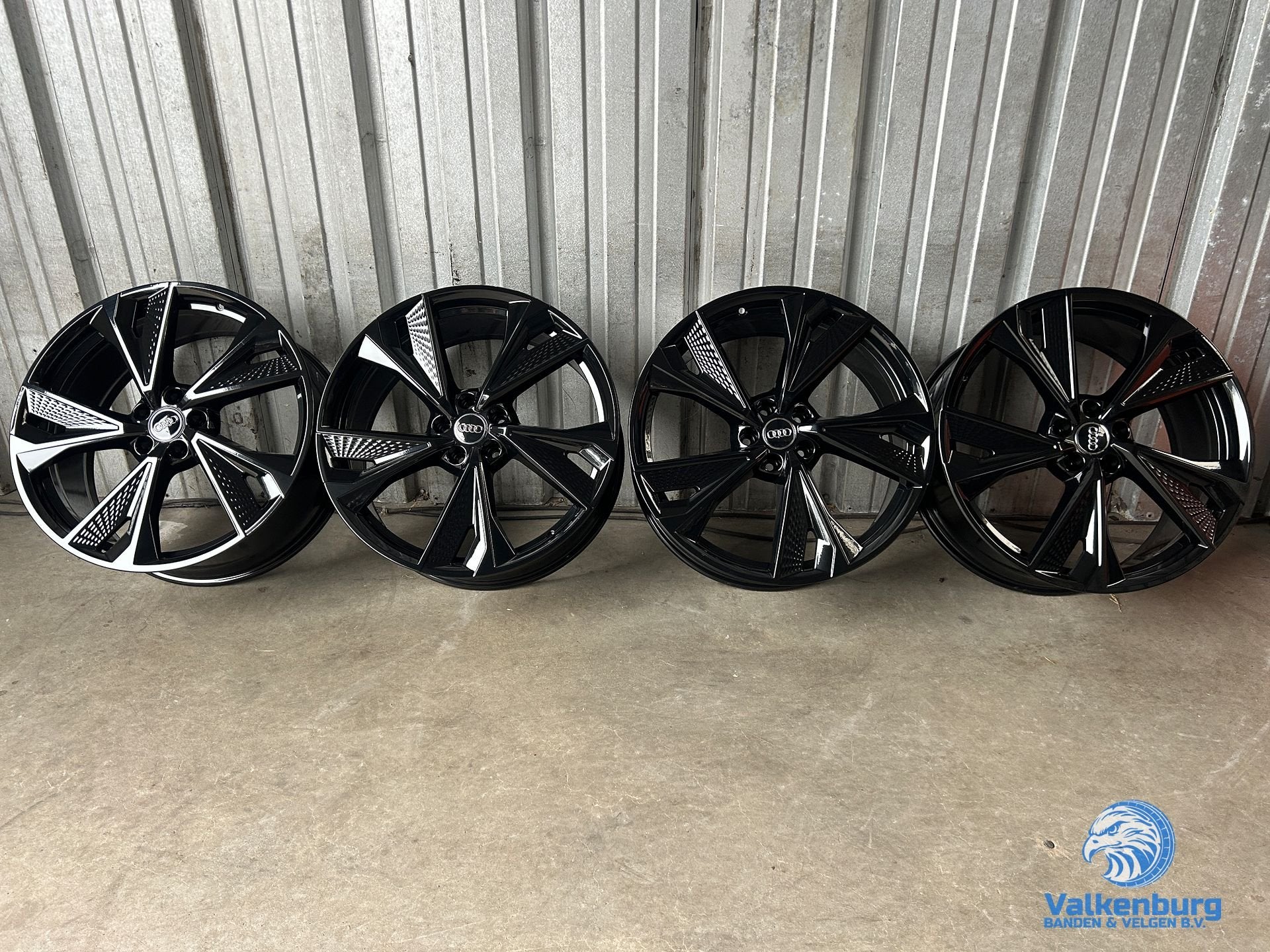 Originele Audi A6 S6 RS6 C8 4K 21 inch zwarte velgen 5x112, Gebruikt, Velg(en), -, -