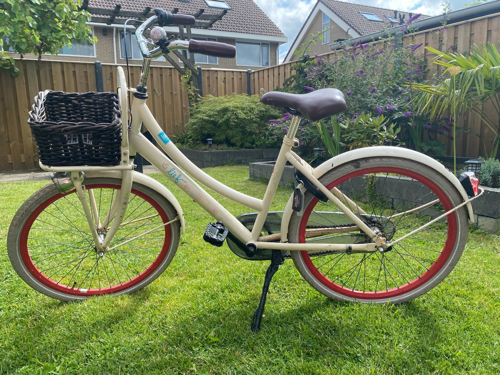 Lief! Cortina meisjesfiets met mand - 24 inch, Fietsen en Brommers, Fietsen | Meisjes, Ophalen, Gebruikt, Terugtraprem, 24 inch