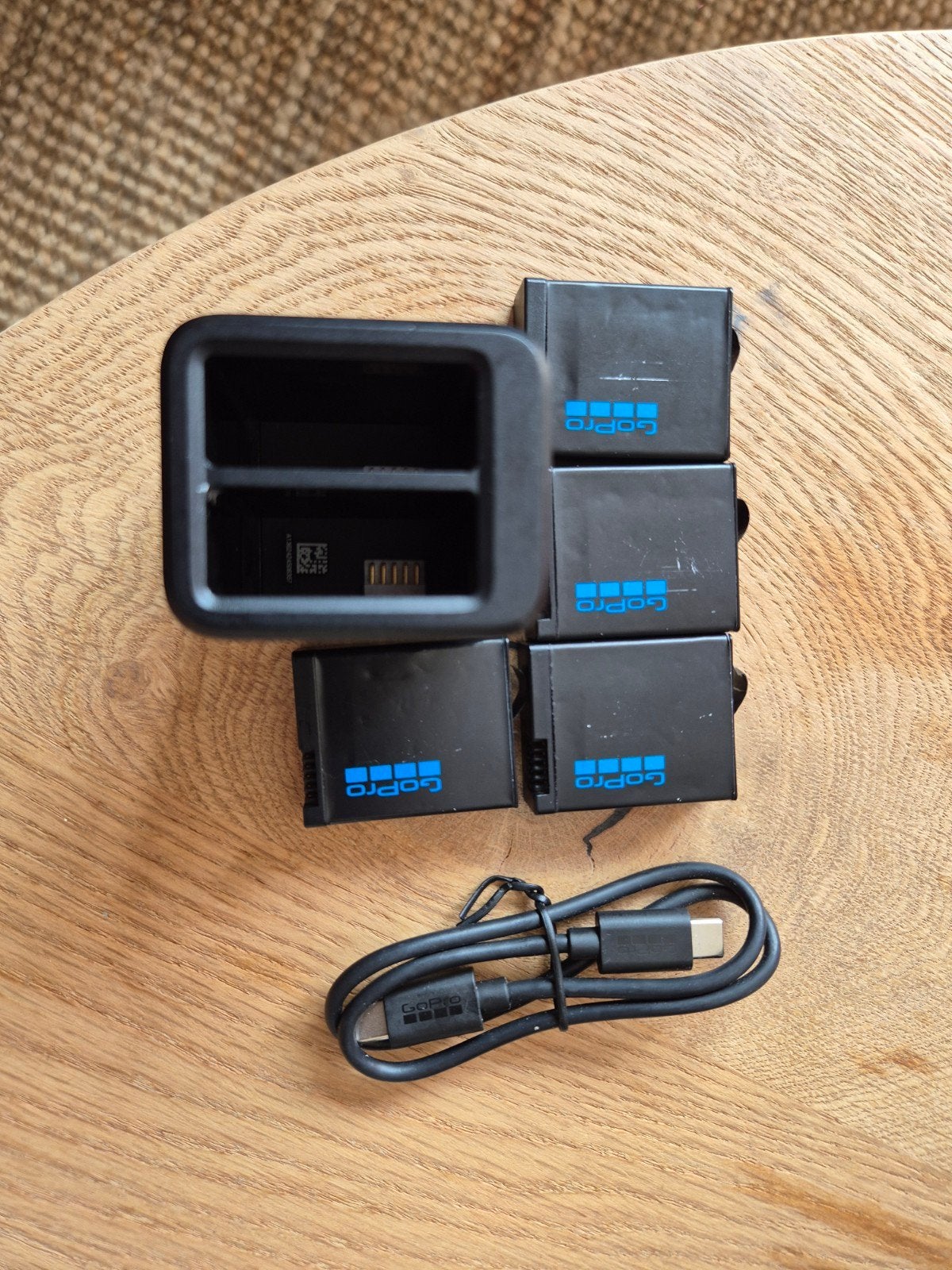 Go pro Hero 13 accus en dual charger, Ophalen of Verzenden, Zo goed als nieuw, GoPro