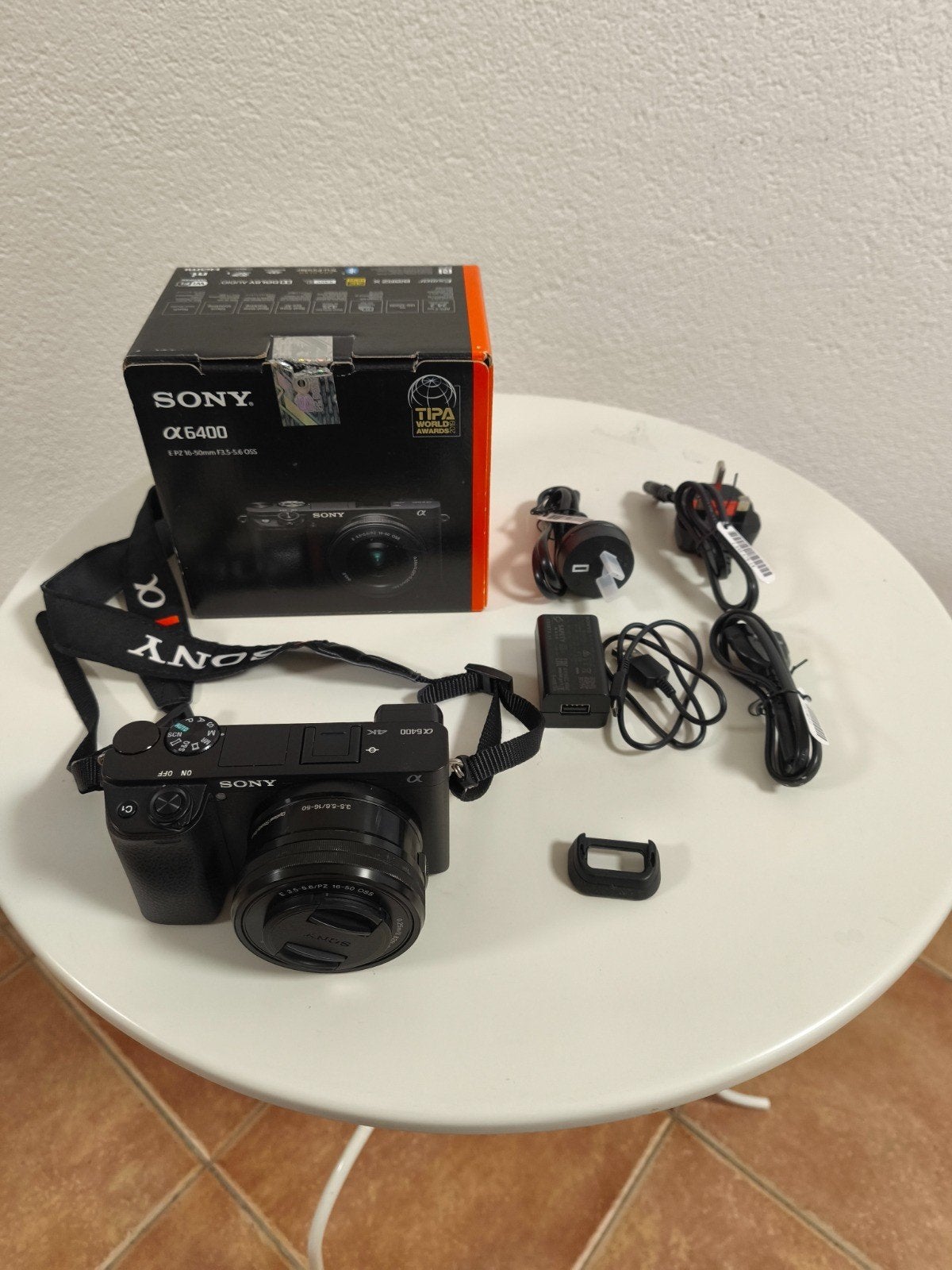 Sony A6400 + Sony E PZ 16–50mm F3.5–5.6 OSS Lens, Audio, Tv en Foto, Bluetooth, Ophalen of Verzenden, Zo goed als nieuw, 24 megapixels