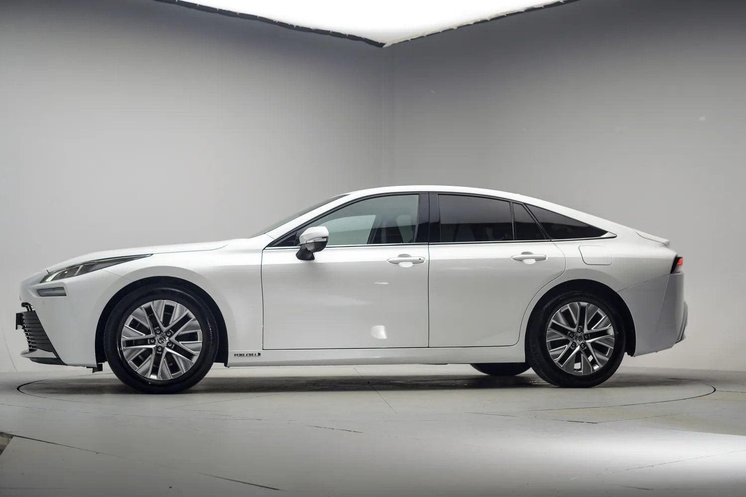 Toyota Mirai Executive [ LED Adapt.cruise Leder Stoelverwarm, Auto's, Automaat, Gebruikt, Mirai, Waterstof