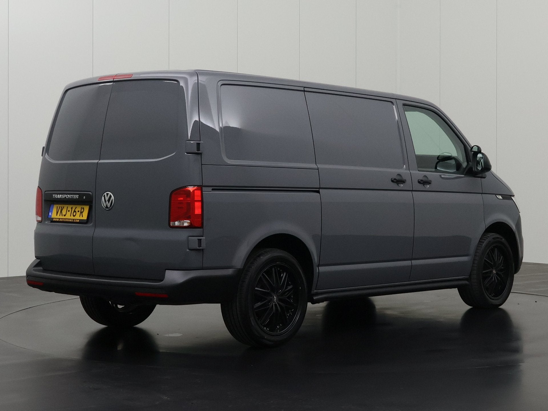 Volkswagen Transporter 2.0TDI Grey Edition | Achterdeuren |, Voorwielaandrijving, Dealer onderhouden, Stof, Gebruikt