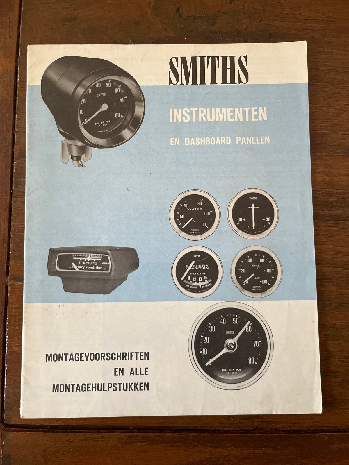 Smiths Instrumenten en Dashboard Panelen catalogus, Ophalen of Verzenden, Gelezen, Algemeen