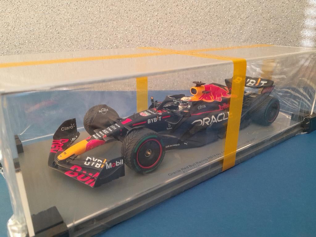 1:18 Spark Red Bull RB18 #1, Verstappen World Champion 2022, Ophalen of Verzenden, Nieuw, Auto, Overige merken