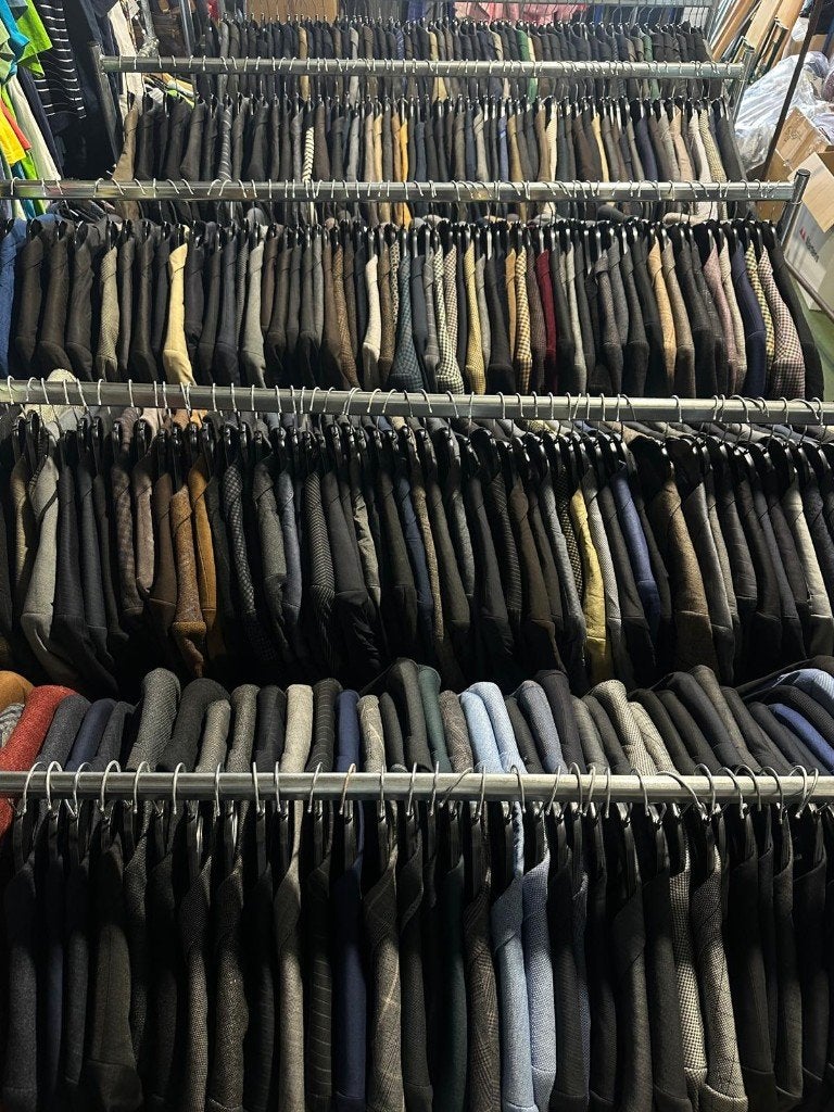 Grote partij vintage blazers (300 st +), Kleding | Heren, Ophalen, Zo goed als nieuw, Overige maten, Overige kleuren