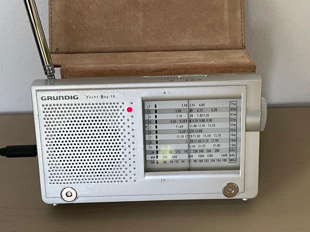 Grundig Yacht Boy 10 Wereldontvanger, Ophalen of Verzenden, Gebruikt, Wereldontvanger