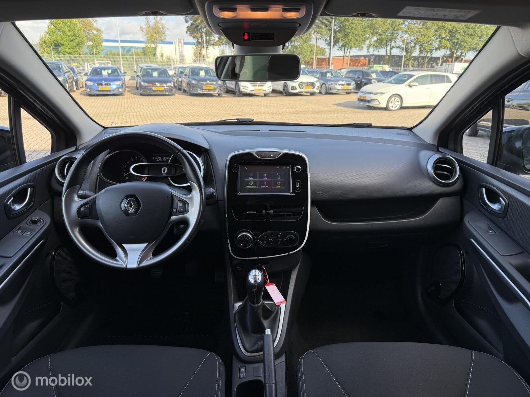 Renault Clio Estate 1.2 Dynamique NAVI | CRUISE | CLIMA, Auto's, Voorwielaandrijving, Gebruikt, 4 cilinders, Handgeschakeld