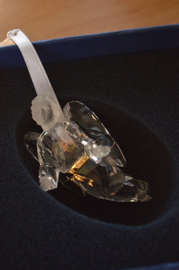 Swarovski Jaaruitgave 2006 Engel 863449 in originele doos, Verzamelen, Ophalen of Verzenden, Nieuw, Figuurtje