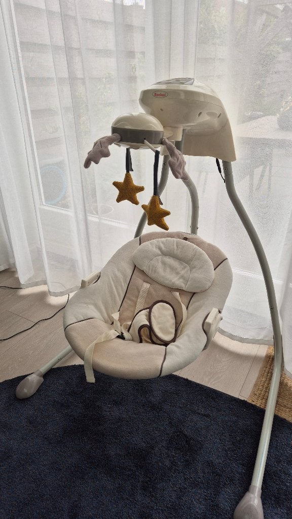 Baninni elektrische babyschommel swing, Kinderen en Baby's, Wipstoeltjes, Gebruikt, Schommelstoel, Overige merken, Met gordel(s) of riempje(s)