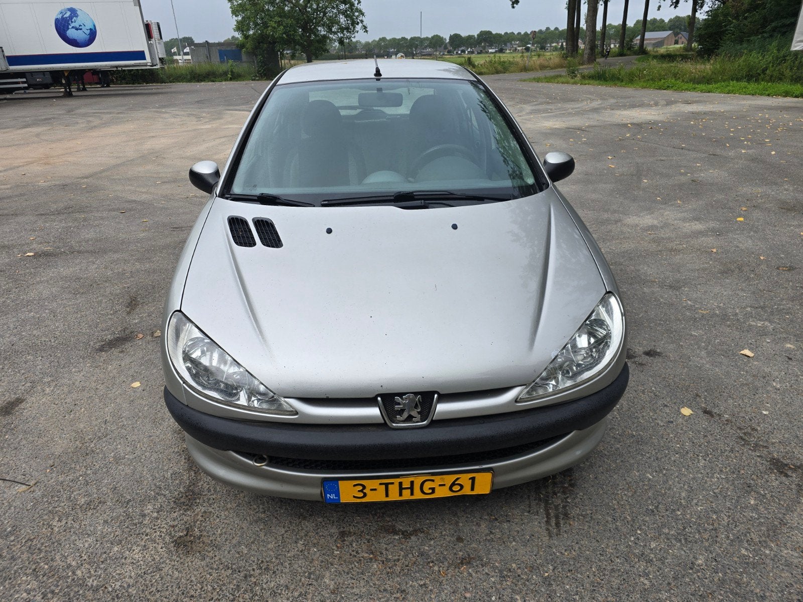 Peugeot 206 1.1 X-design 5D 2006 Grijs nieuwe apk, Auto's, Peugeot, Voorwielaandrijving, Stof, Metallic lak, 31 €/maand