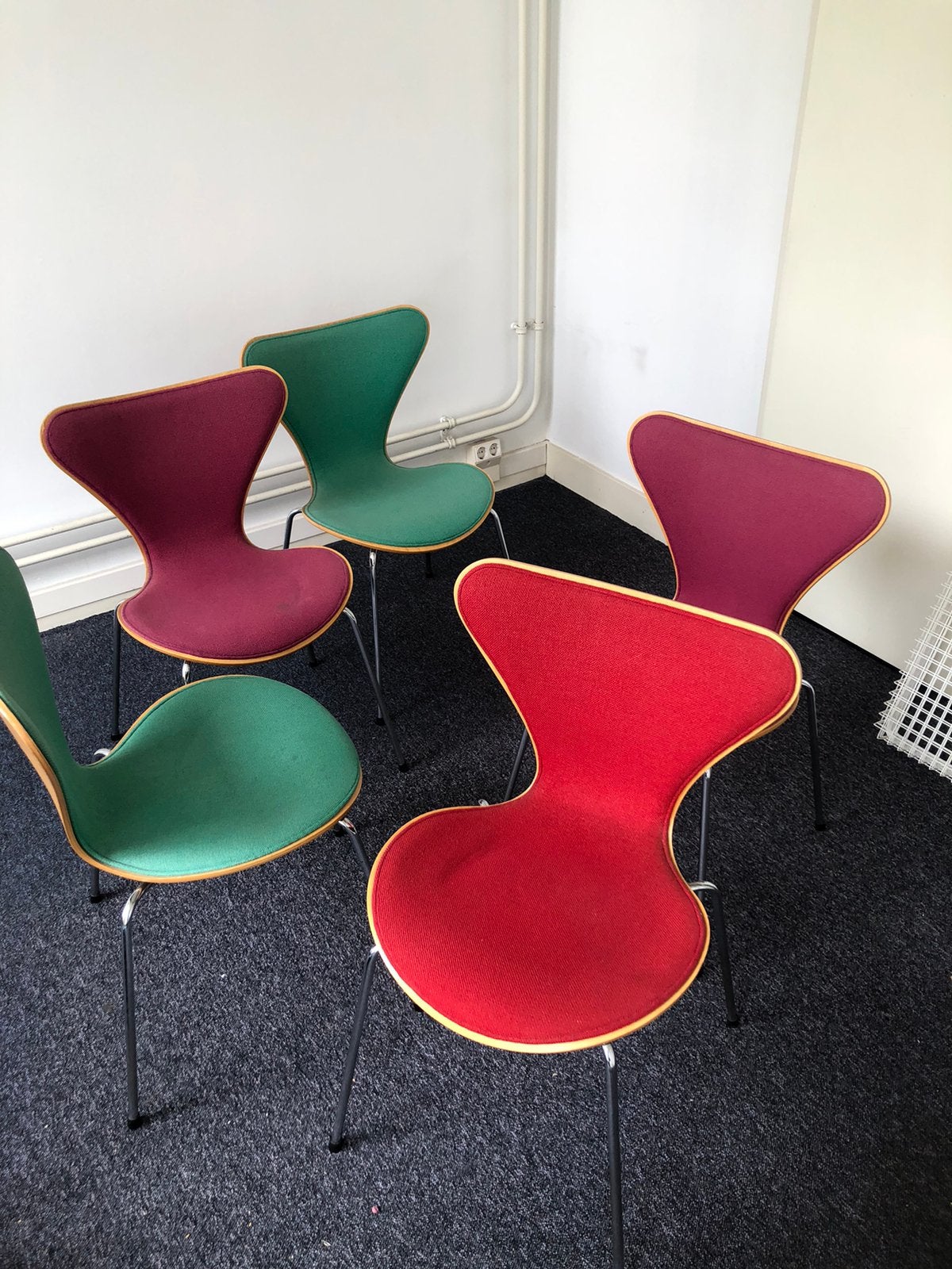 Fritz hansen  vlinderstoel 5 stuks 1993, Huis en Inrichting, Stoelen, Ophalen, Gebruikt, Overige kleuren, Stof