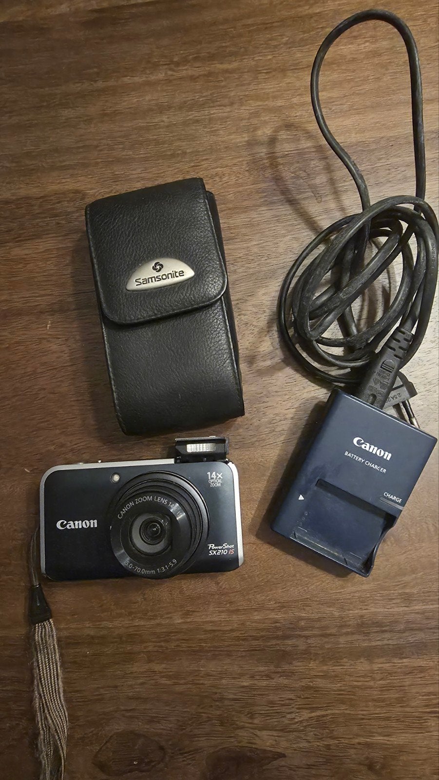 Canon PowerShot SX210 IS met 8GB SD kaart en accessoires, Audio, Tv en Foto, Fotocamera's Digitaal, Ophalen, Gebruikt, Canon, 8 keer of meer