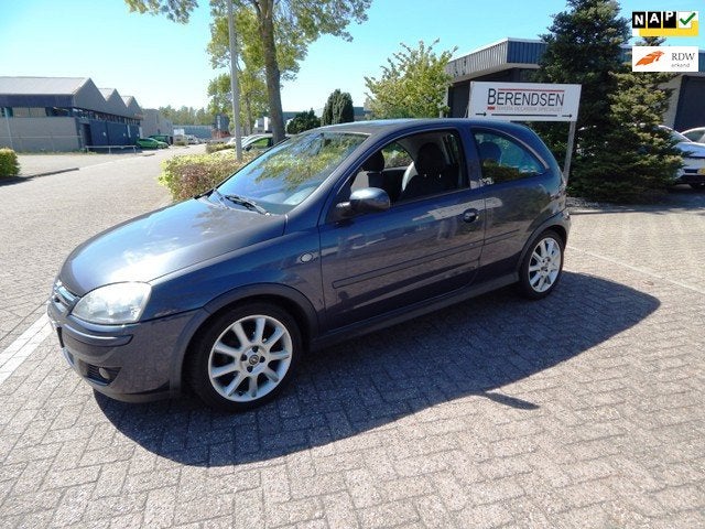 Opel Corsa 1.2-16V Silverline AIRCO, Auto's, Voorwielaandrijving, 450 kg, Gebruikt, 31 €/maand