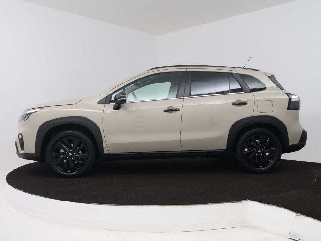Suzuki S-Cross 1.4 Boosterjet Special Edition Hybrid *Inform, 12 maanden, Zwart, 4 cilinders, Leder en Stof