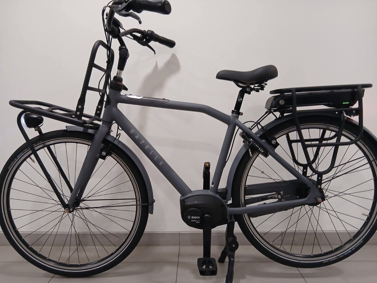 ELEKTRISCHE TRANSPORTFIETS HERENFIETS GAZELLE HEAVY DUTY T8, Fietsen en Brommers, Fietsen | Heren | Herenfietsen, Ophalen, Zo goed als nieuw