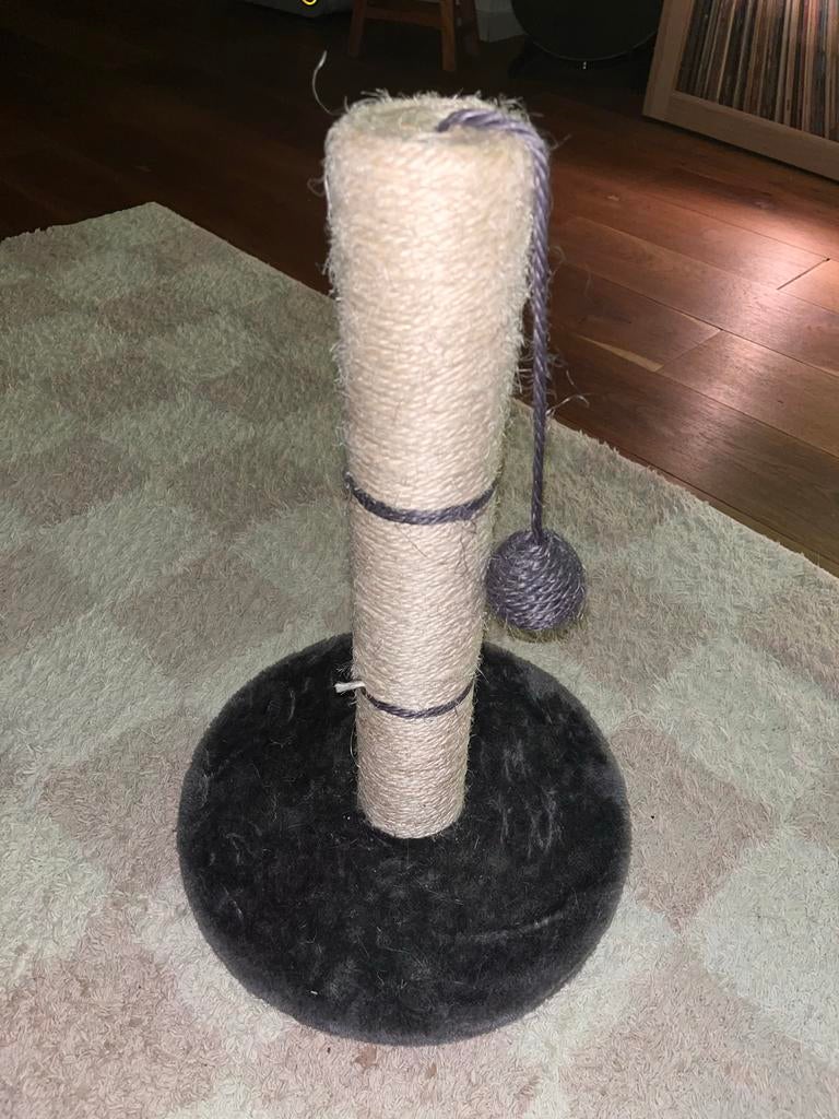Cat scratching post, Dieren en Toebehoren, Krabmeubelen, Ophalen of Verzenden, Krabpaal