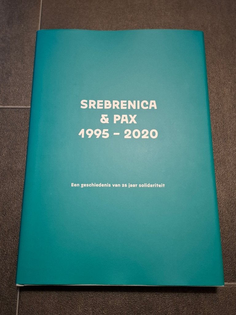 Boek - Pax Srebrenica 1995 - 2020 (2020), Boeken, Ophalen of Verzenden, Algemeen, 1945 tot heden, Gelezen