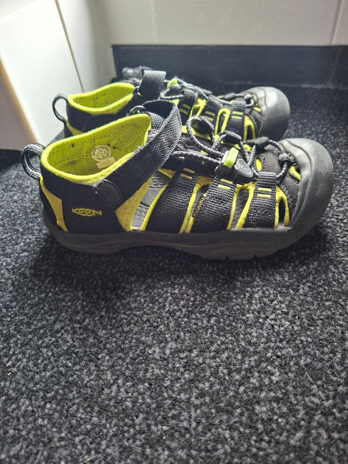 Jongens KEEN sandalen maat 32 /33, Ophalen, Jongen, Overige typen
