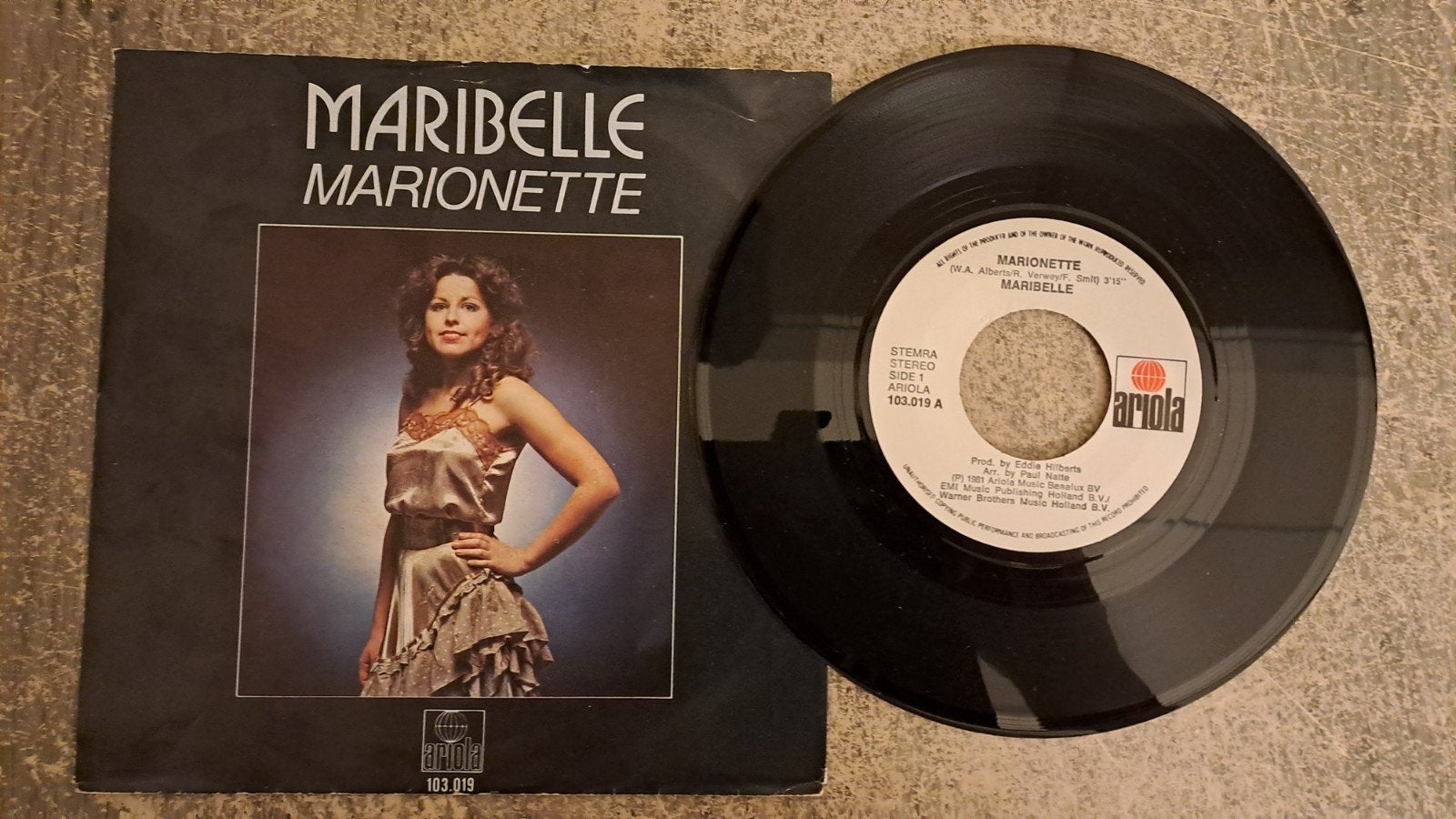 Maribelle  - marionette, Gebruikt, Overige formaten, Nederlandstalig, Fotohoes