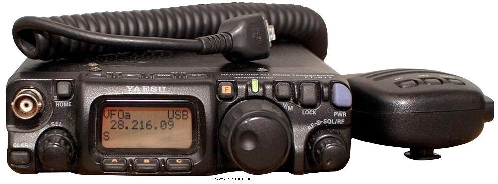 YAESU FT-817 HF / VHF /UHF - QRP [ RUIL OF INRUIL KAN, Telecommunicatie, Zenders en Ontvangers, Ophalen, Zo goed als nieuw, Zender en Ontvanger