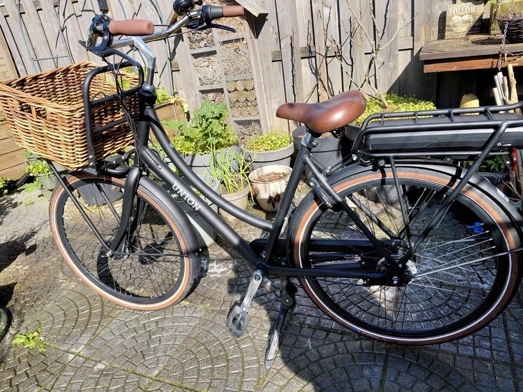 Leuke Moderne Union elektrische fiets met mand, Ophalen, Gebruikt, Overige merken