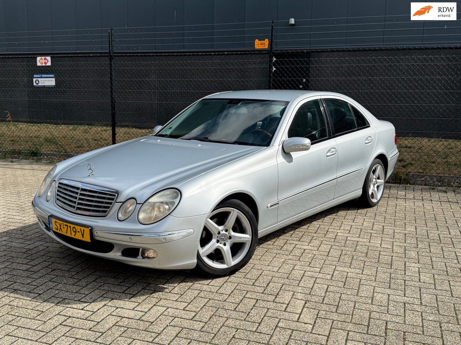 Mercedes-Benz E-klasse 280 Avantgarde |Automaat| |Tempomat|, Auto's, Automaat, Gebruikt, Leder en Stof, Bedrijf