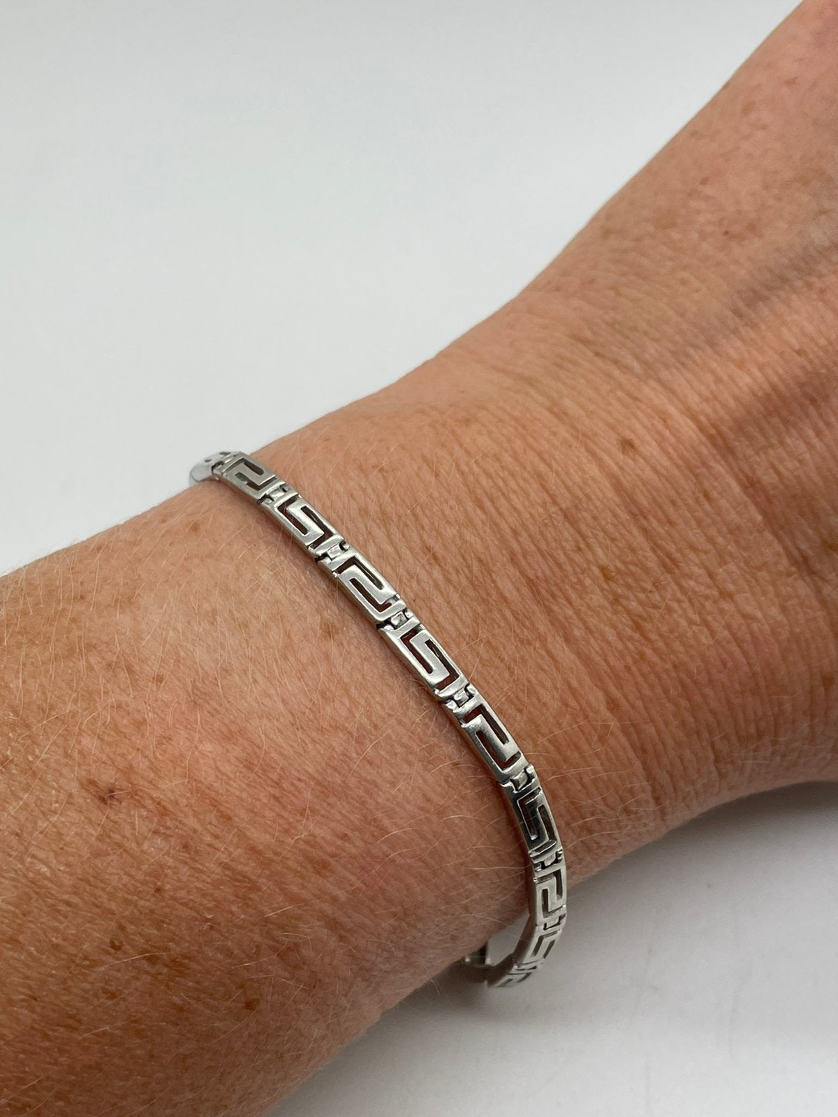 E503 Prachtige zilveren armband Griekse Meander, Ophalen of Verzenden, X, Zilver, Zilver