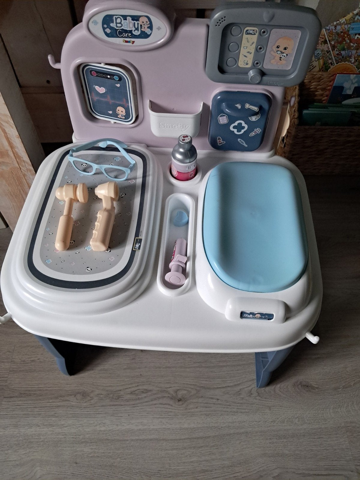 Baby dokterstafel met accessoires, Kinderen en Baby's, Ophalen