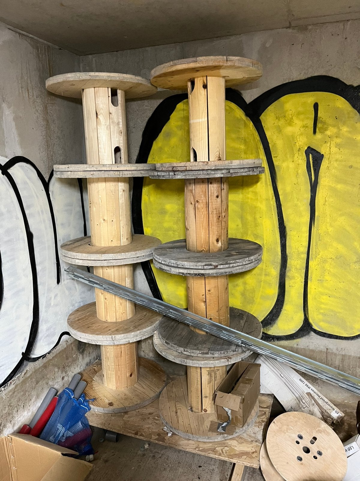Hout haspel 60cm, Doe-het-zelf en Verbouw, Ophalen of Verzenden, Zo goed als nieuw, Overige typen, Minder dan 2 meter