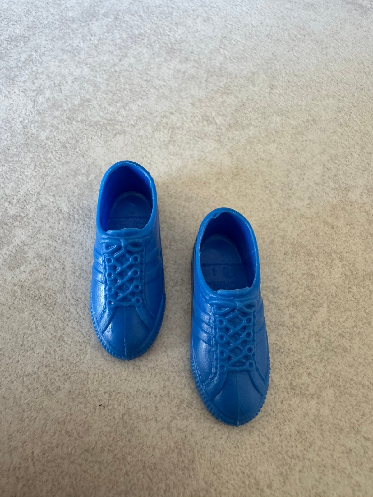 Ken mattel blauwe gympen jaren 80/90, Ophalen of Verzenden, Gebruikt, Accessoires