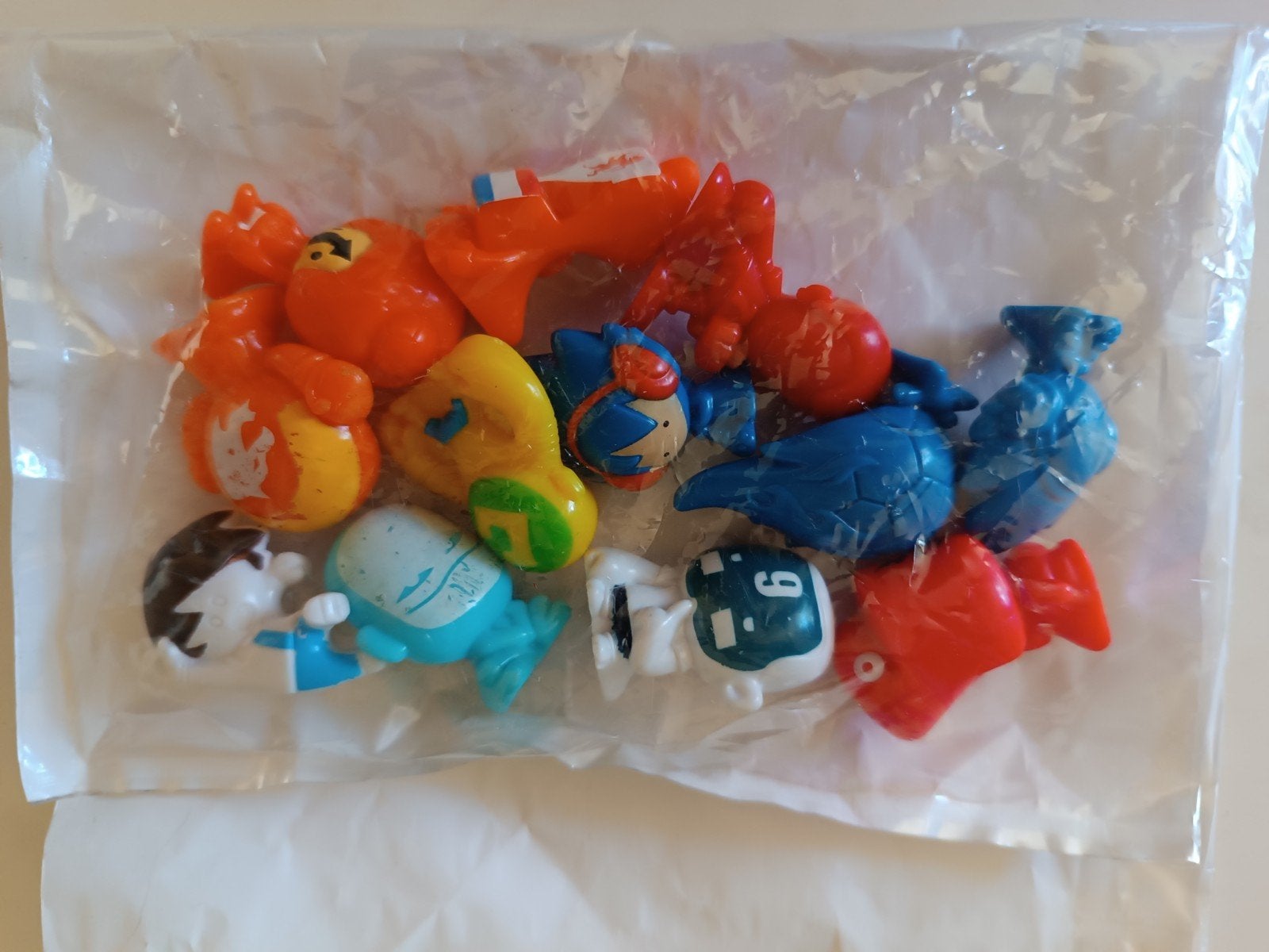 12 Gogo's poppetjes - Diverse kleuren en figuren, Verzamelen, Ophalen of Verzenden, Gebruikt